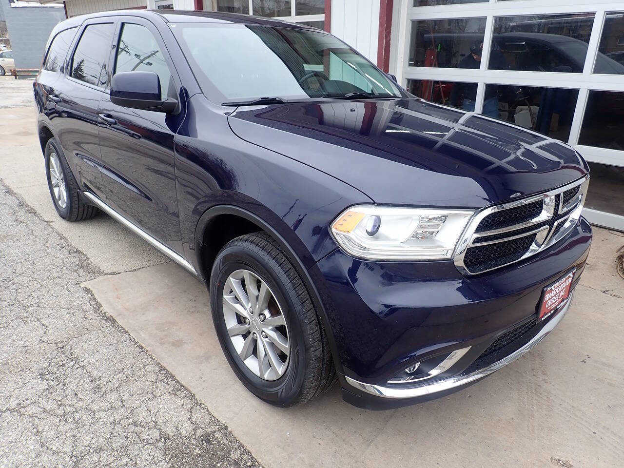 Used 2018 Dodge Durango SXT w/ 3rd Row Seating Group AWD/4WD image 22