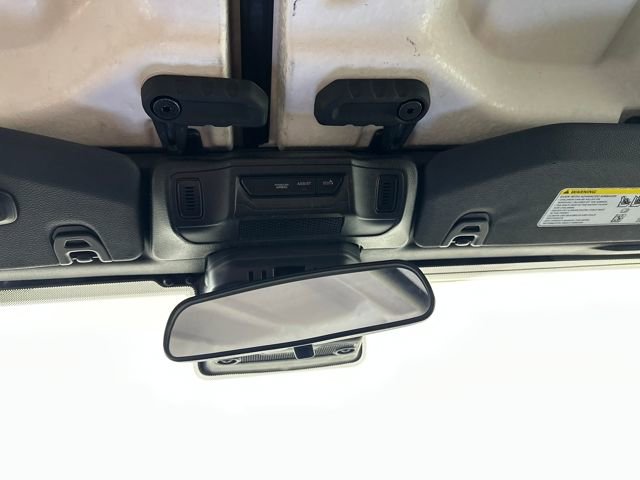 Used 2024 Jeep Wrangler Unlimited w/ Convenience Group image 24