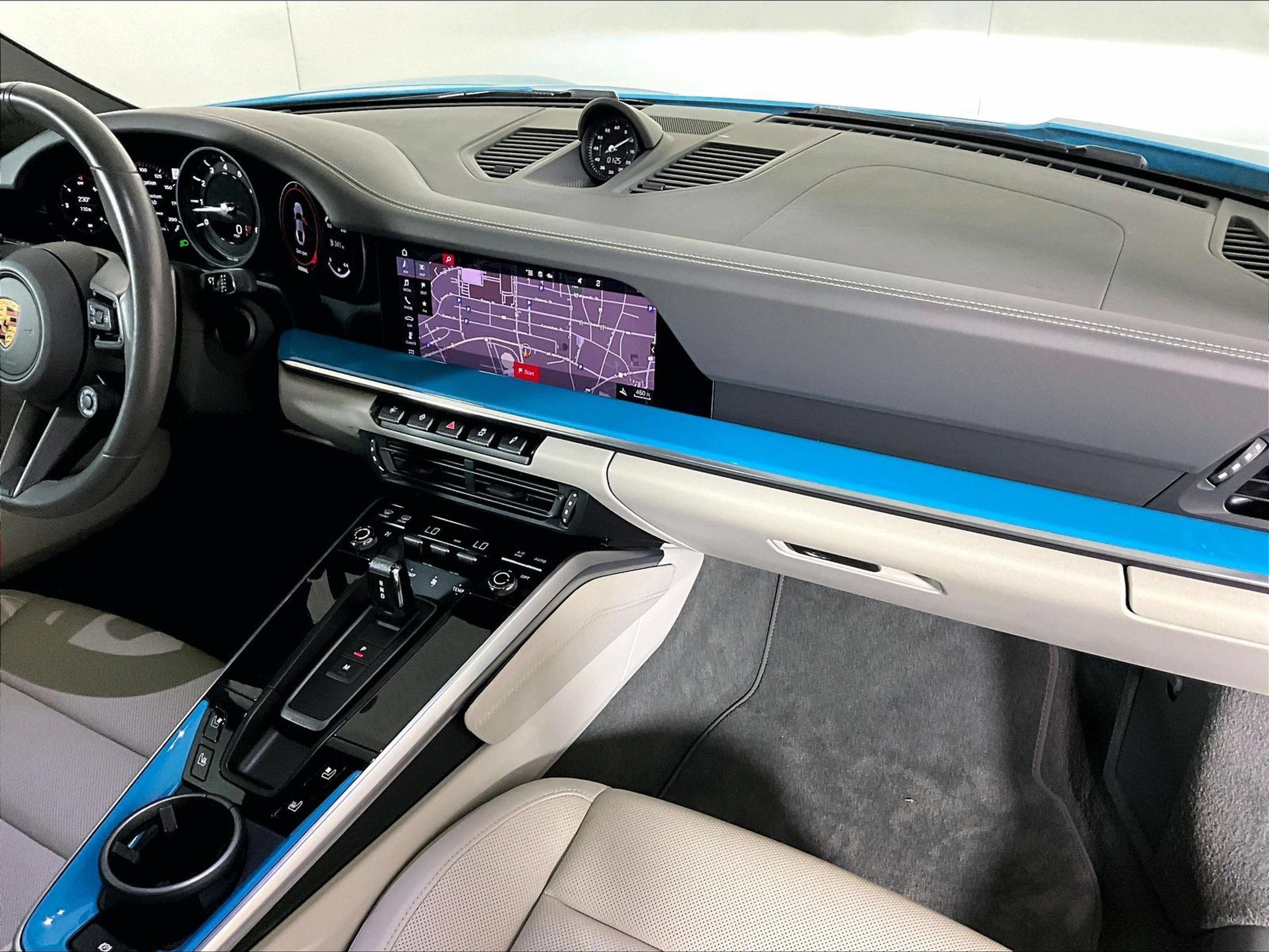 Certified 2020 Porsche 911 Carrera RWD image 17