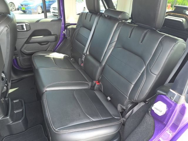 Used 2023 Jeep Wrangler Unlimited Sahara w/ Cold Weather Group AWD/4WD image 36