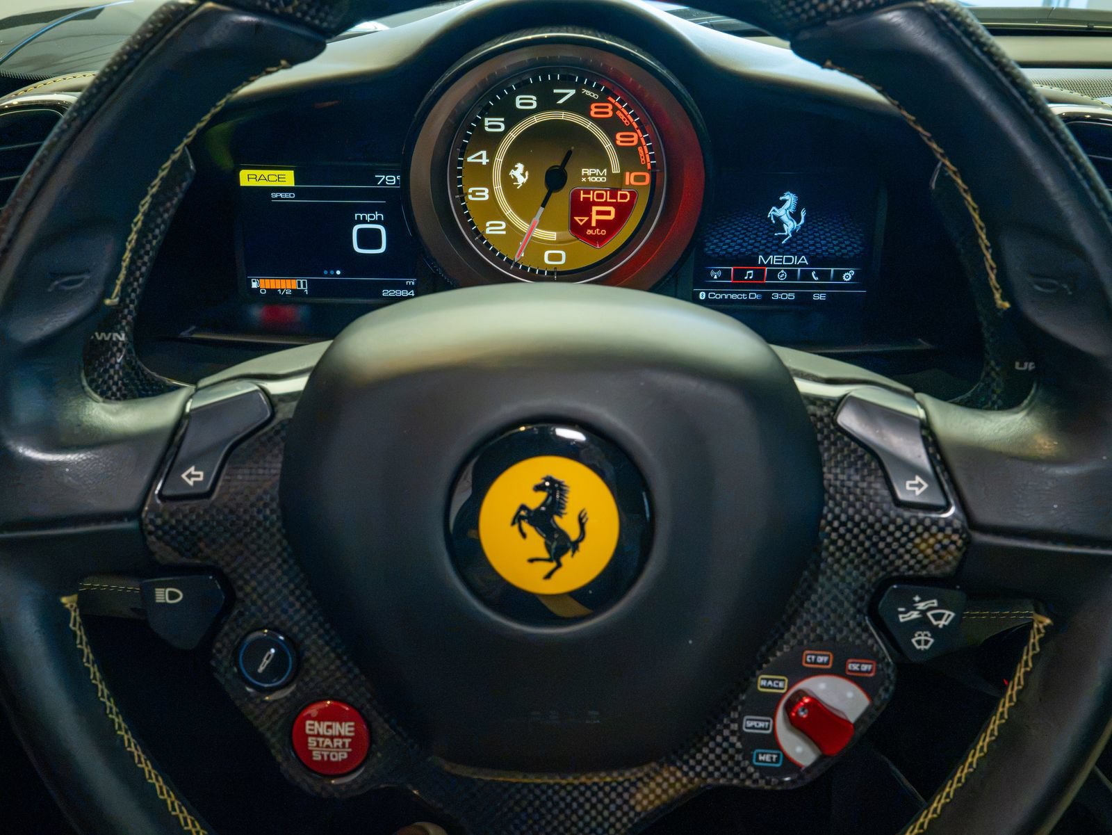 Certified 2018 Ferrari 488 GTB RWD image 13