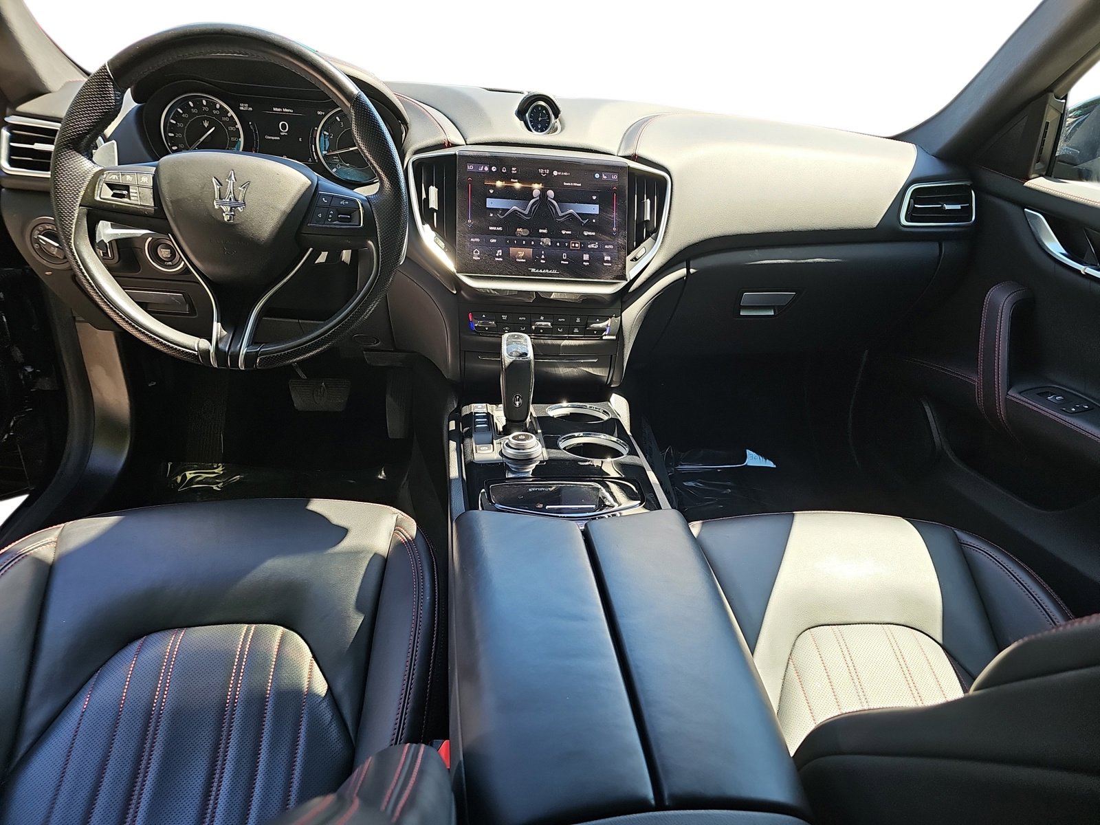 Used 2022 Maserati Ghibli Modena Q4 image 9