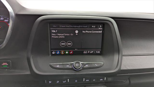 Used 2022 Chevrolet Camaro LT image 19