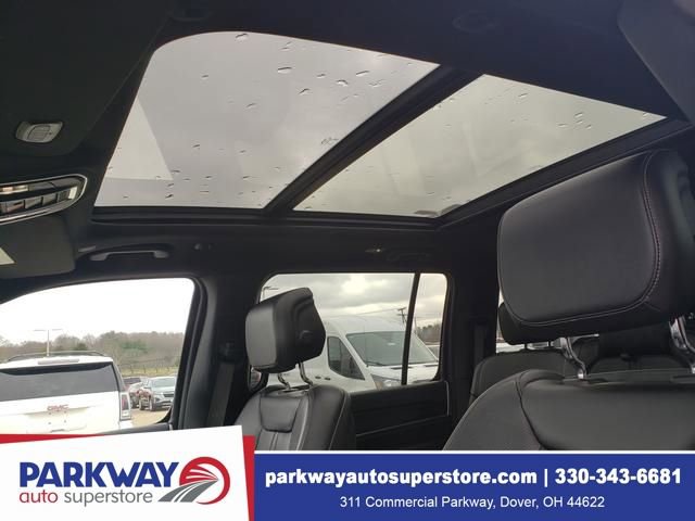 Used 2023 Jeep Wagoneer 4WD w/ Premium Group I image 14