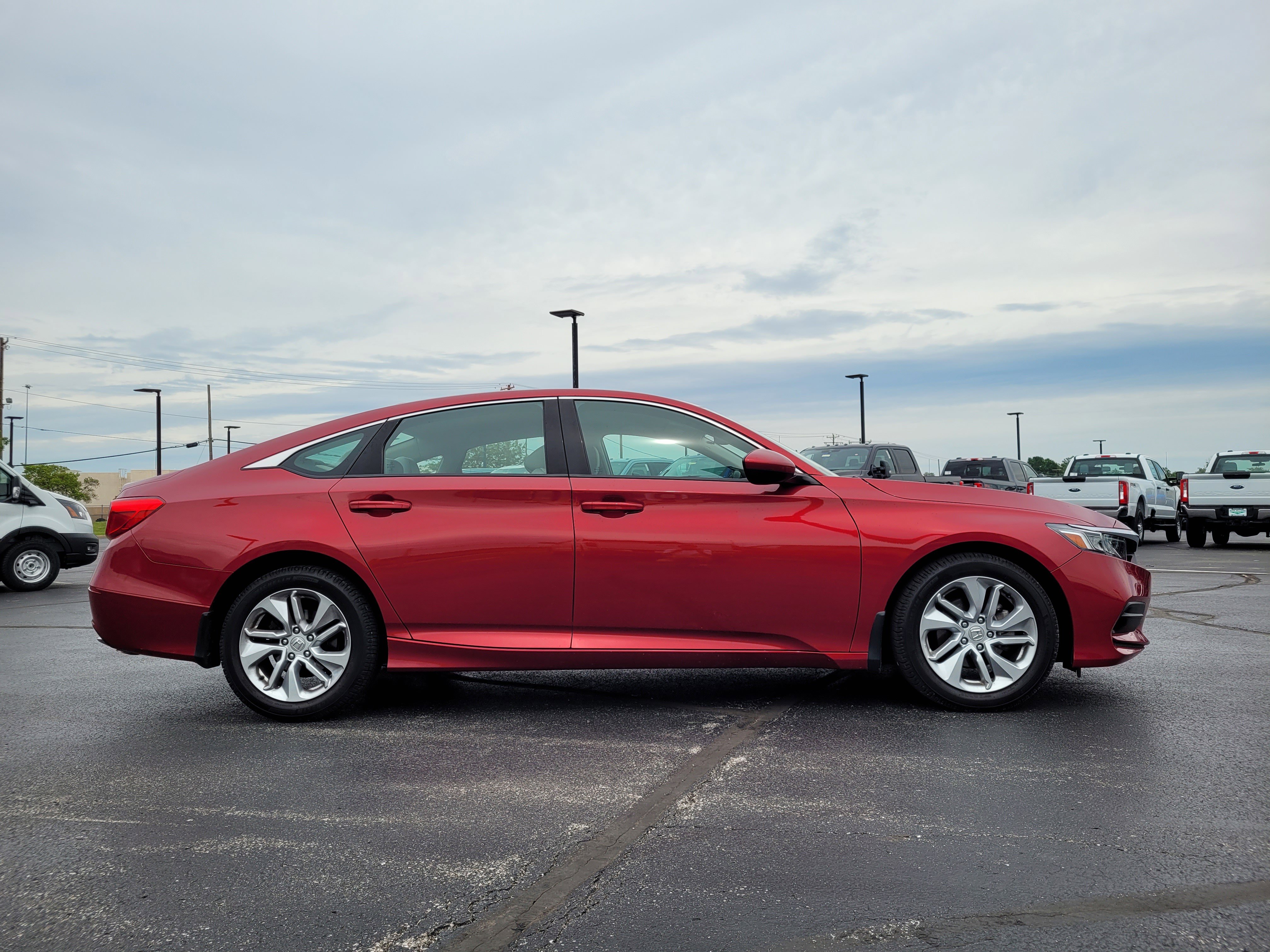 Used 2020 Honda Accord LX image 2