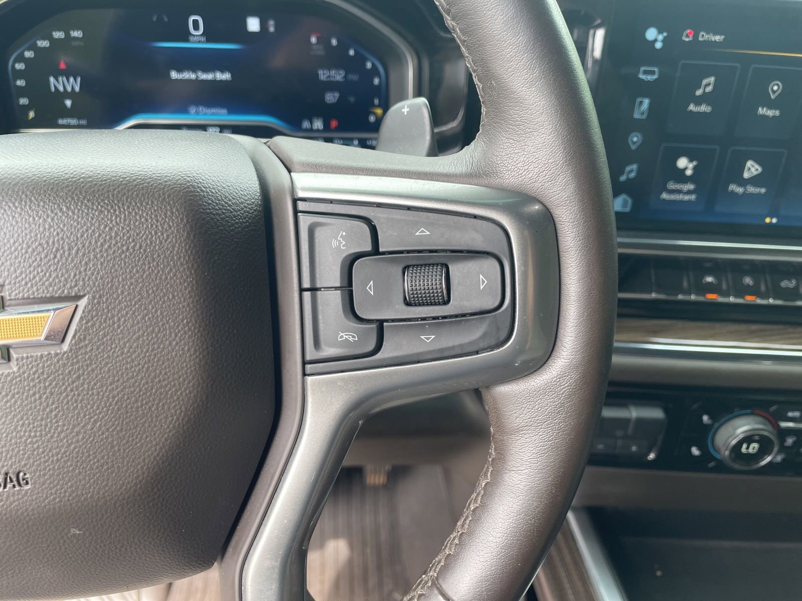 Used 2023 Chevrolet Silverado 1500 LT image 18