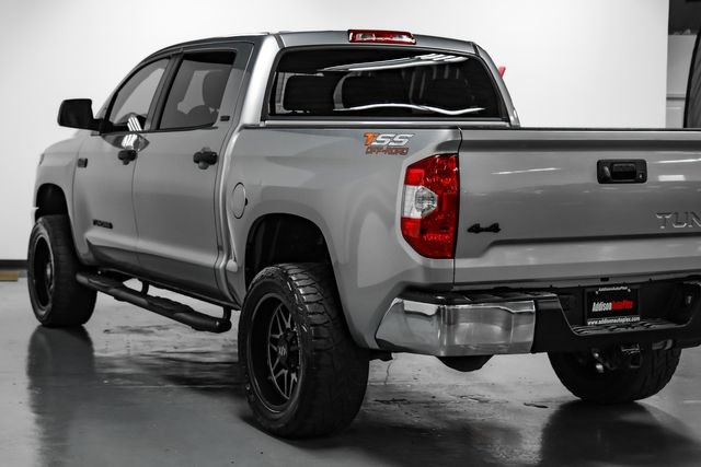 Used 2019 Toyota Tundra SR5 w/ SR5 Upgrade Package AWD/4WD image 10