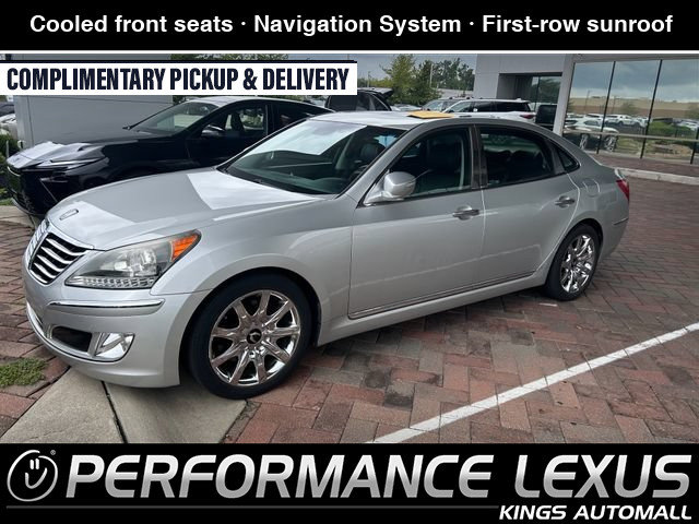 Used 2011 Hyundai Equus Signature RWD image 1