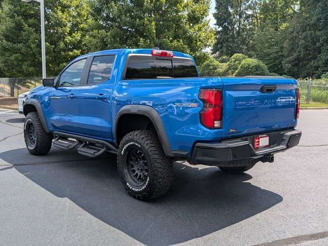 Used 2024 Chevrolet Colorado ZR2 w/ Technology Package AWD/4WD image 4