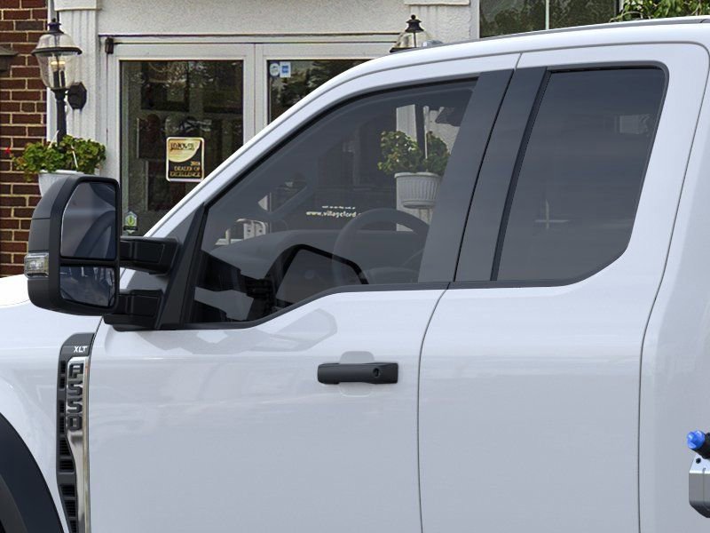 New 2026 Ford F550 4x4 SuperCab Super Duty w/ XLT Value Package image 20