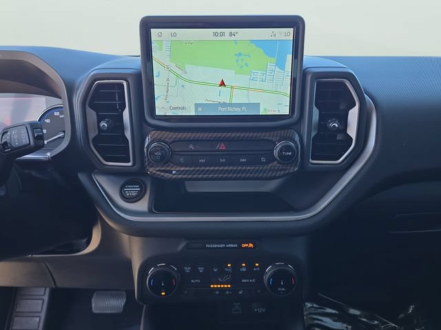 Used 2022 Ford Bronco Sport Outer Banks w/ Tech Package AWD/4WD image 15
