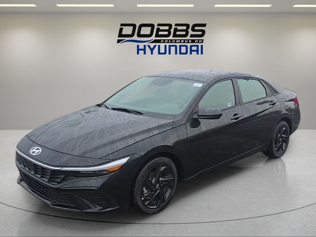 Used 2026 Hyundai Elantra Sport FWD image 1