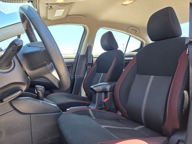 Used 2024 Nissan Versa SR FWD image 22
