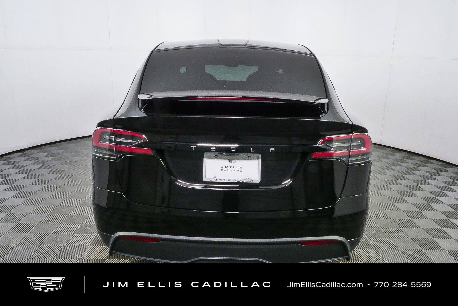 Used 2025 Tesla Model X AWD/4WD image 33