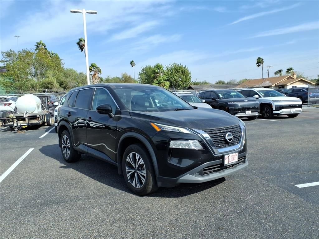 Used 2022 Nissan Rogue SV image 7
