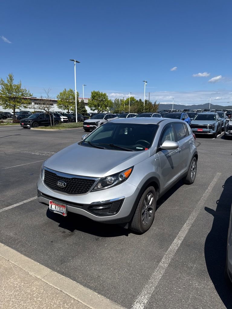 Used 2015 Kia Sportage LX AWD/4WD image 2