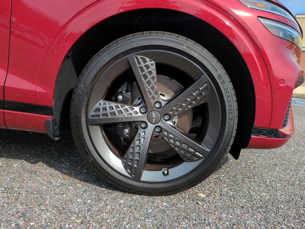 Used 2025 Genesis GV70 3.5T Sport w/ Sport Advanced Package image 11