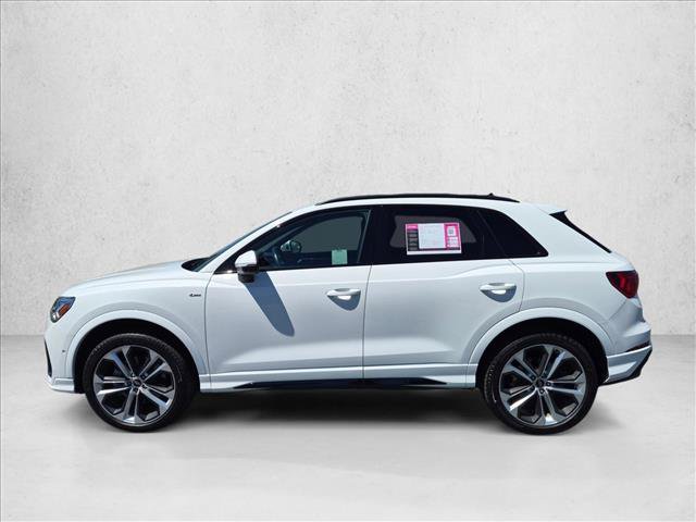 Used 2021 Audi Q3 2.0T Premium Plus w/ Premium Plus Package AWD/4WD image 9