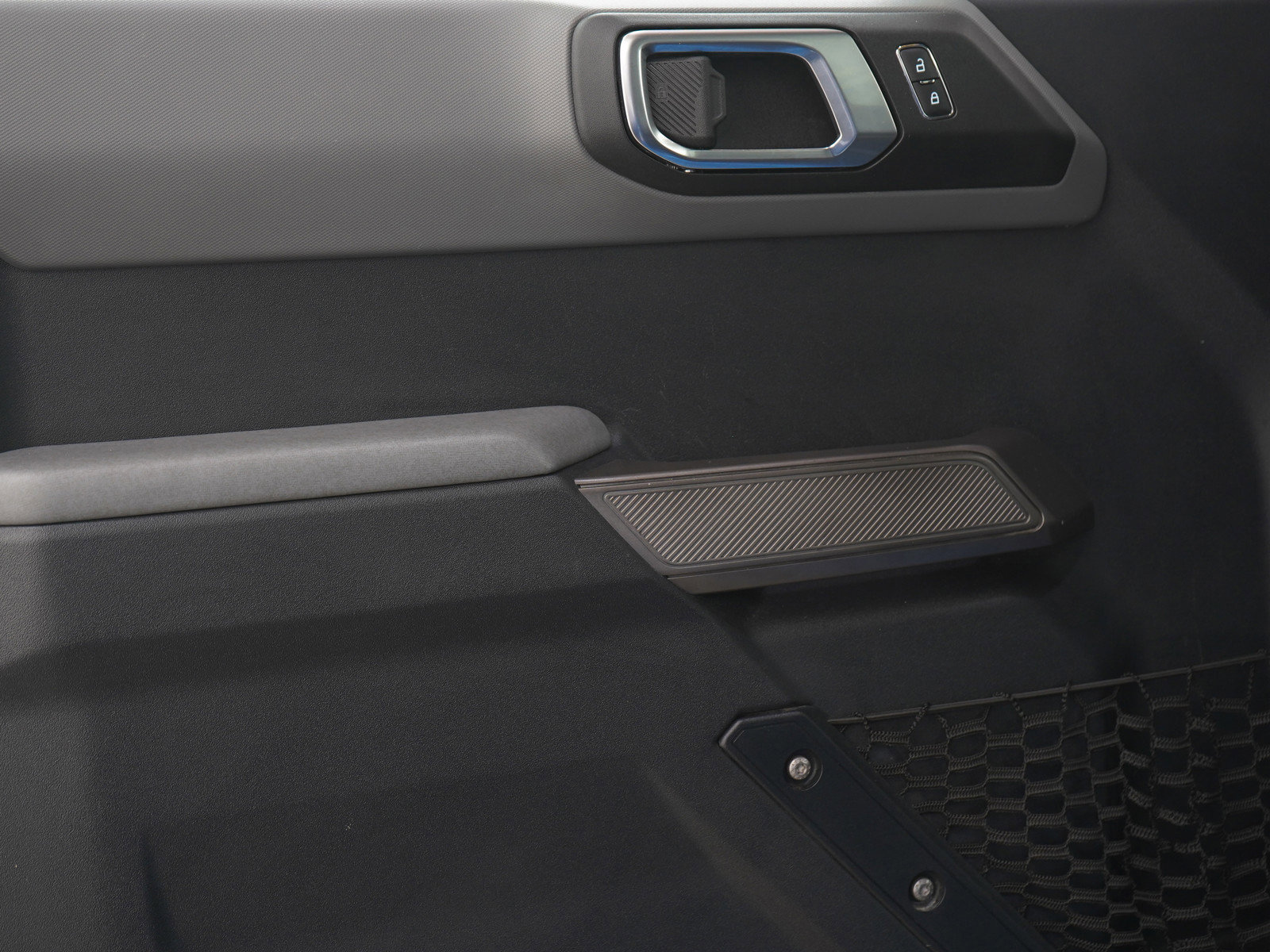 Used 2021 Ford Bronco Black Diamond image 23