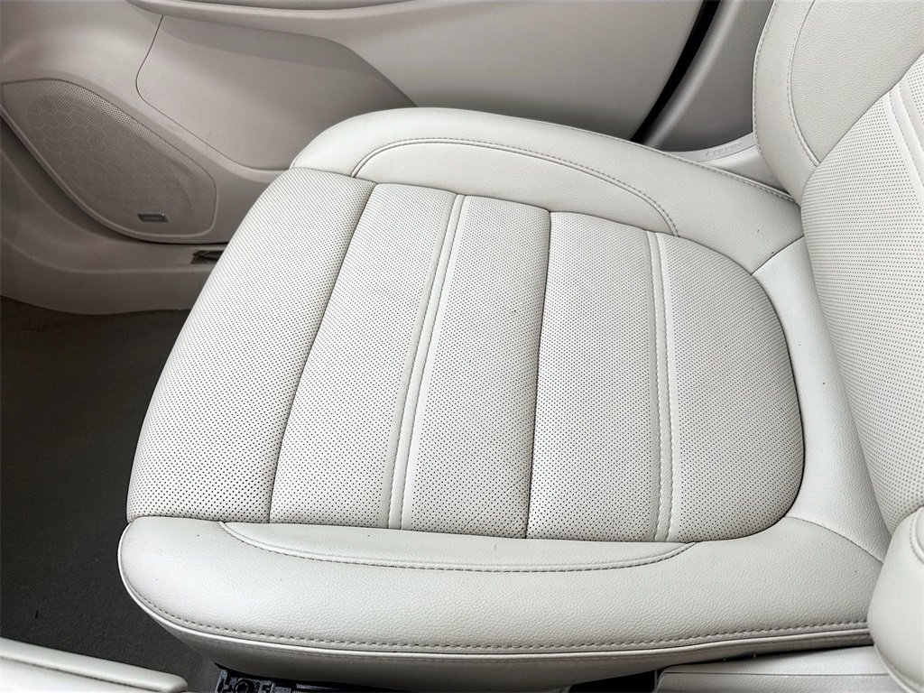 Used 2023 GMC Acadia Denali image 22