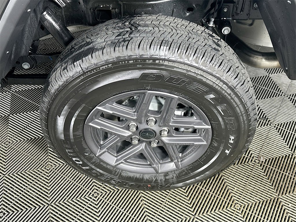 New 2025 Jeep Gladiator Sport image 15