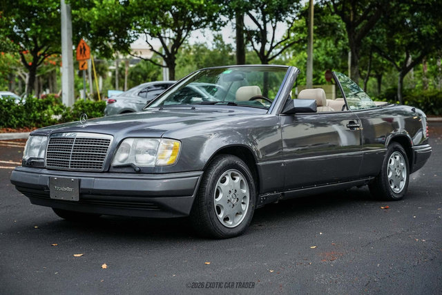 Used 1995 Mercedes-Benz E 320 Convertible image 12