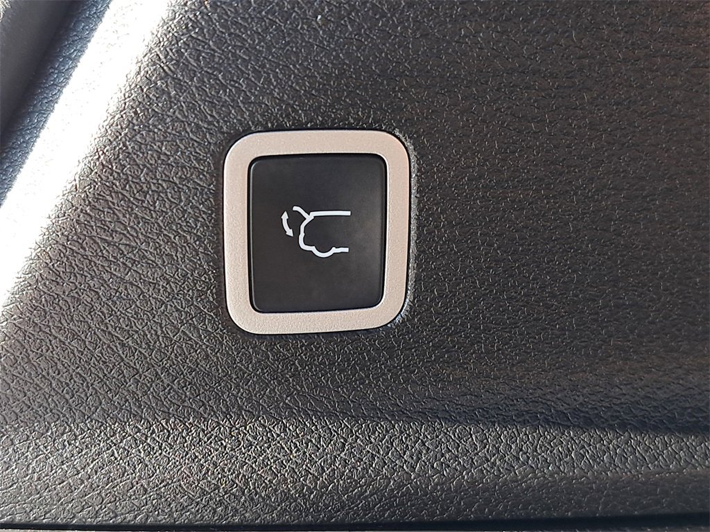 Used 2022 Chrysler Pacifica Pinnacle image 15