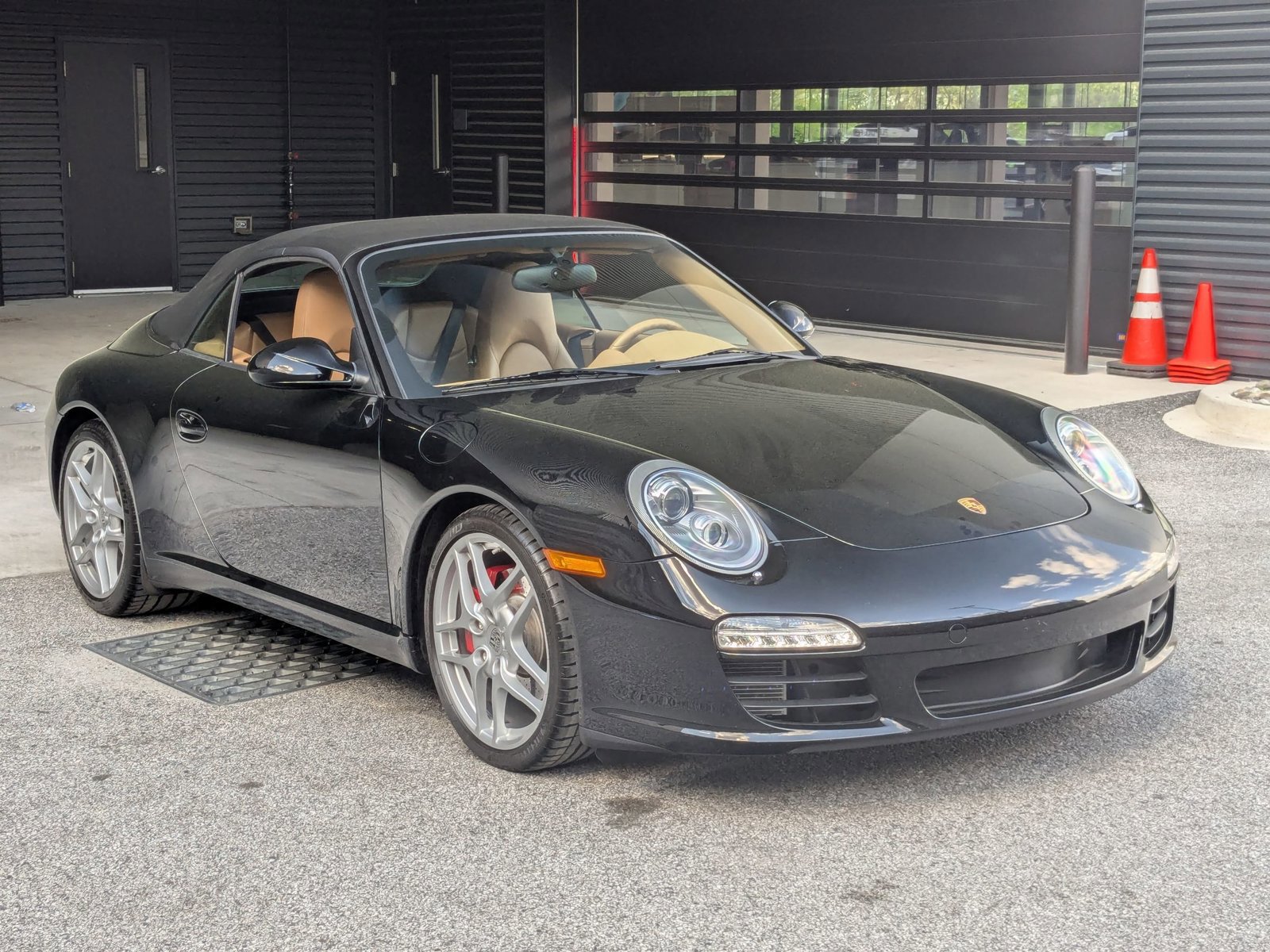 Used 2009 Porsche 911 Carrera S RWD image 7