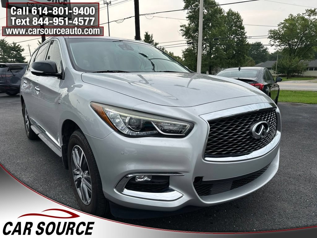 Used 2020 INFINITI QX60 Luxe w/ Essential Package FWD image 12
