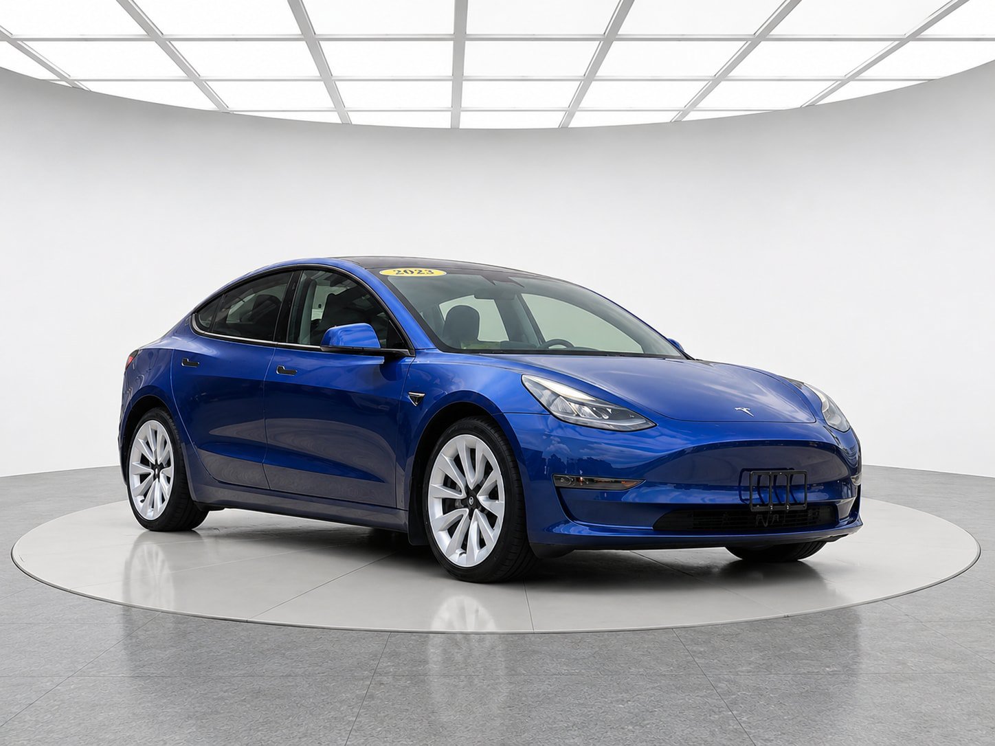 Used 2022 Tesla Model 3 Standard Range RWD image 3
