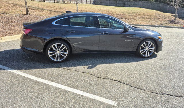 Used 2023 Chevrolet Malibu LT image 9