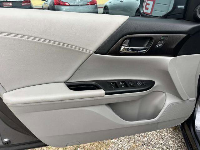 Used 2013 Honda Accord EX-L image 16