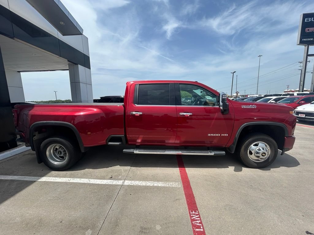 Used 2021 Chevrolet Silverado 3500 High Country AWD/4WD image 4