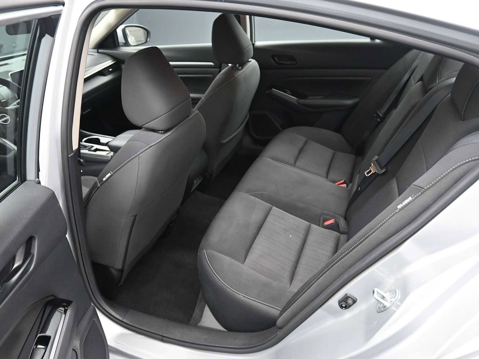 Used 2023 Nissan Altima 2.5 SV image 25