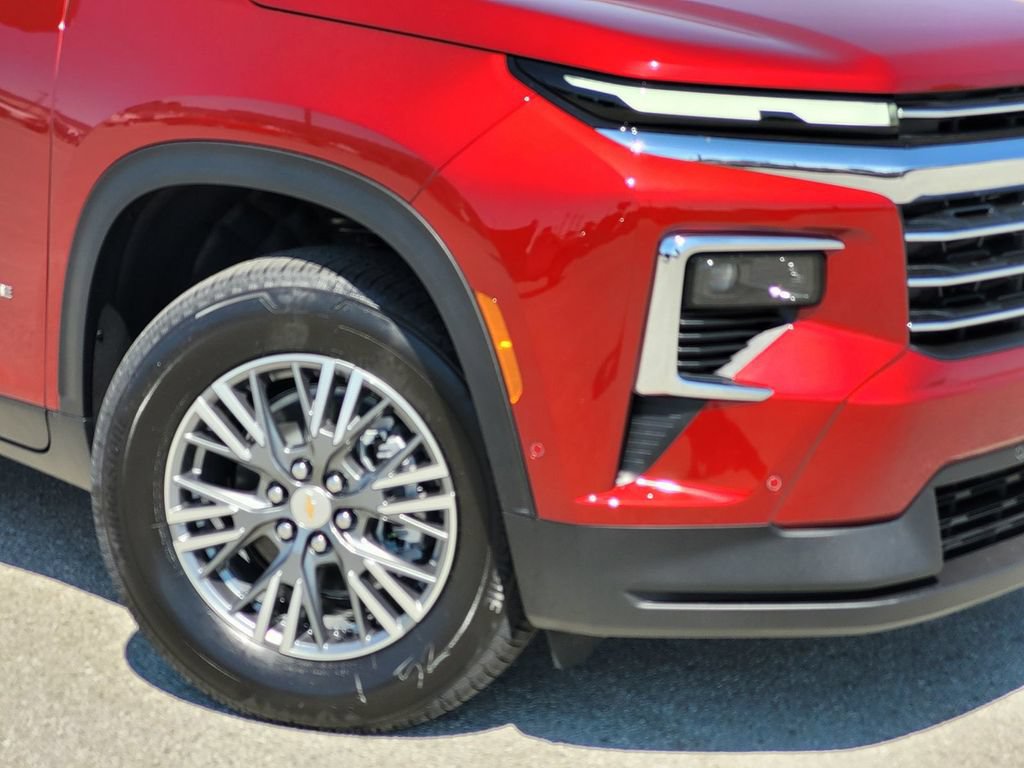New 2026 Chevrolet Traverse LT w/ Enhanced Driving Package FWD image 6