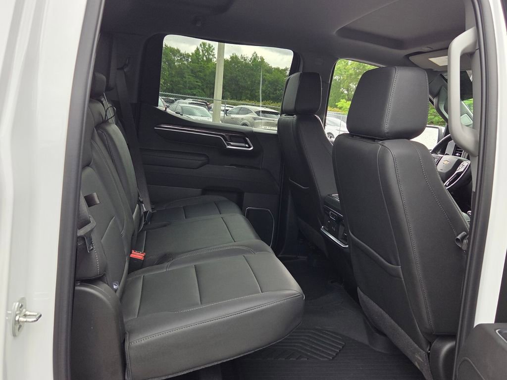 Certified 2025 Chevrolet Silverado 1500 LTZ AWD/4WD image 12
