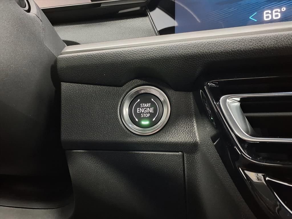 New 2026 Chevrolet Traverse LT w/ Driver Confidence Package image 13