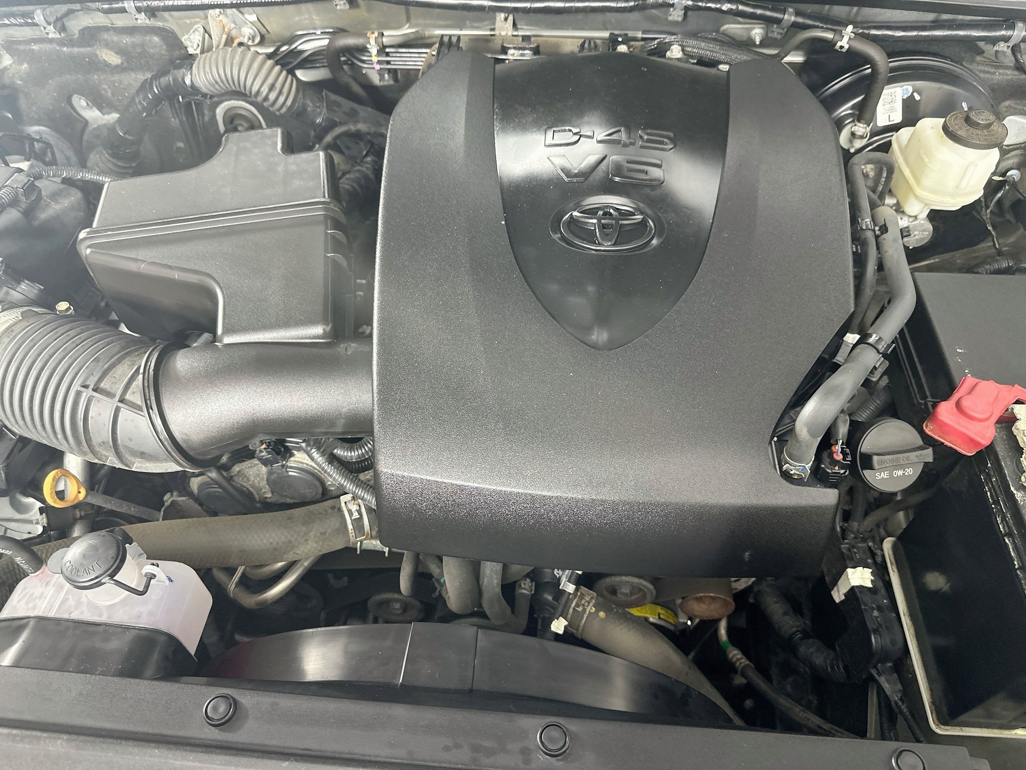 Used 2022 Toyota Tacoma Limited AWD/4WD image 34