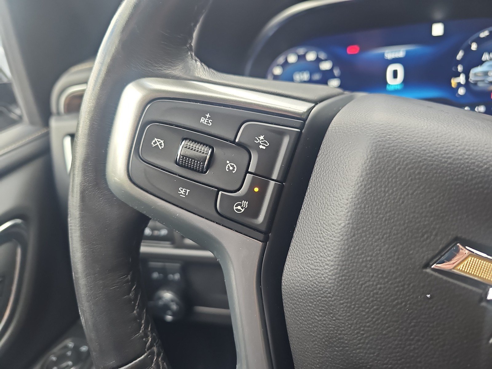 Used 2022 Chevrolet Tahoe Premier AWD/4WD image 21