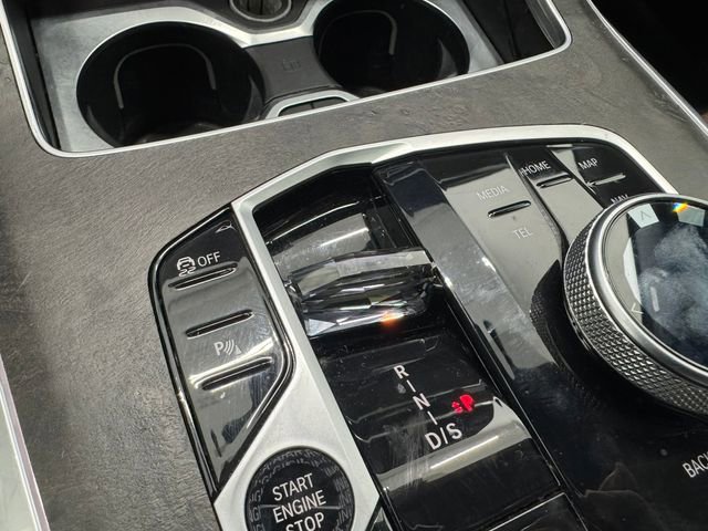 Used 2023 BMW X7 xDrive40i w/ Executive Package image 26