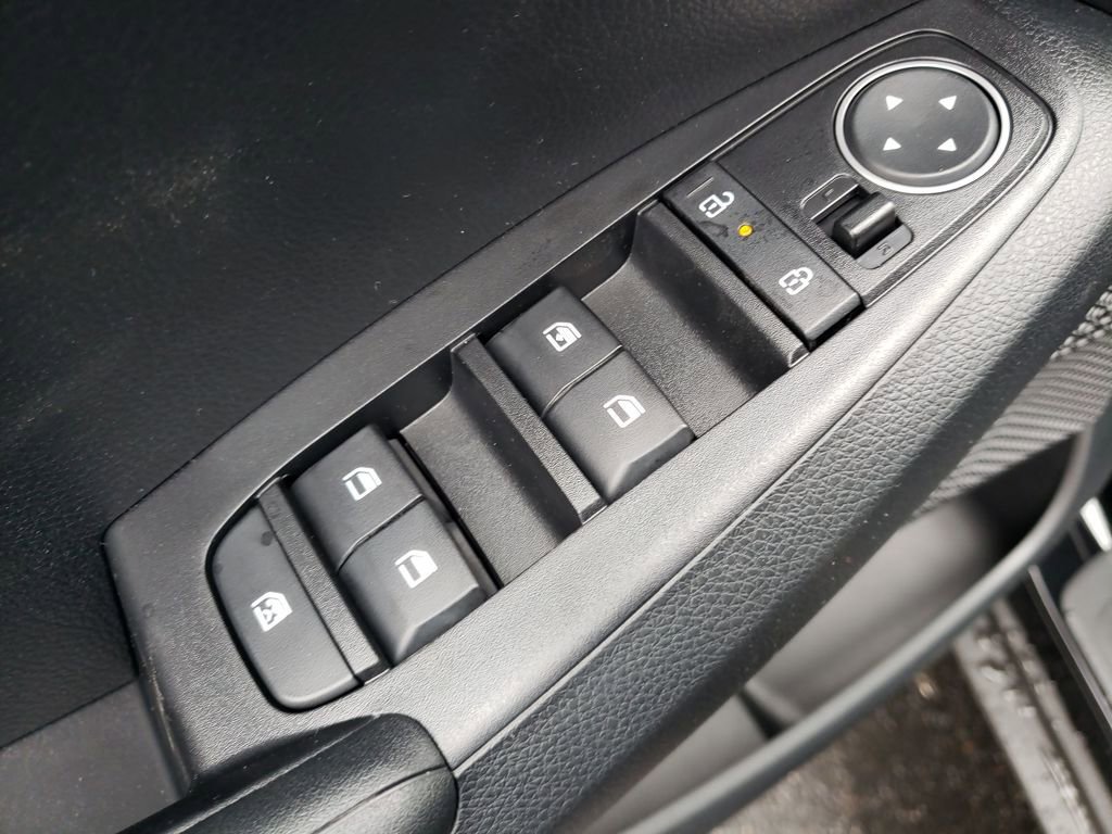 New 2026 Kia Seltos LX image 16