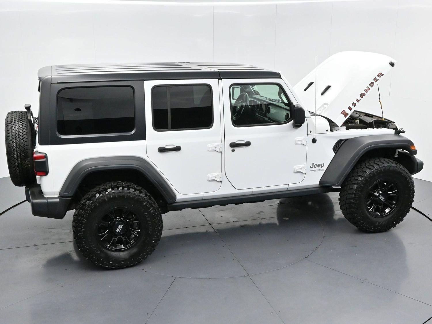 Used 2021 Jeep Wrangler Unlimited Sport AWD/4WD image 39