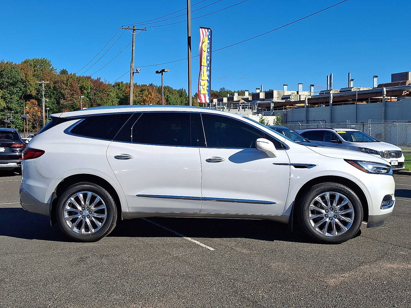 Used 2021 Buick Enclave Premium w/ Experience Buick Package AWD/4WD image 7