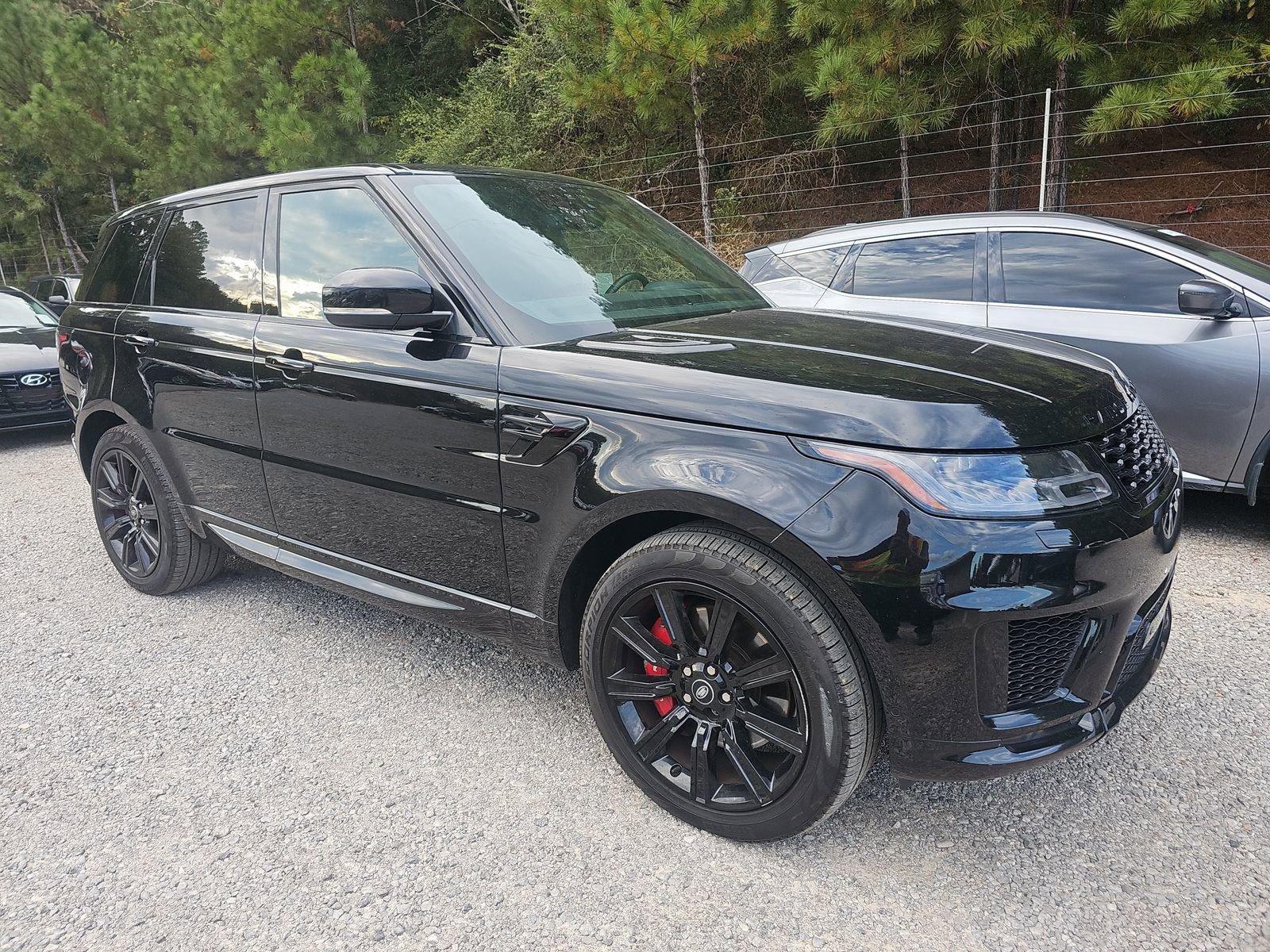 Used 2022 Land Rover Range Rover Sport HST image 32