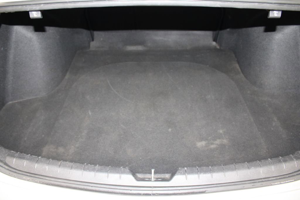 Used 2023 Kia K5 GT-Line image 16