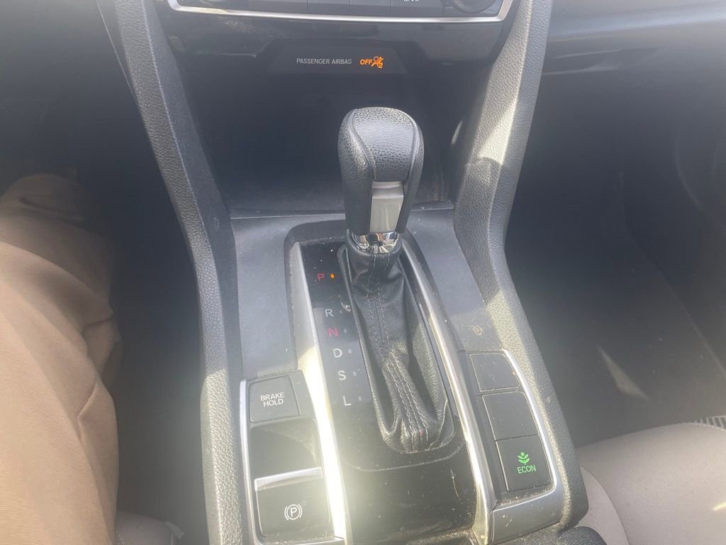 Used 2018 Honda Civic EX image 9