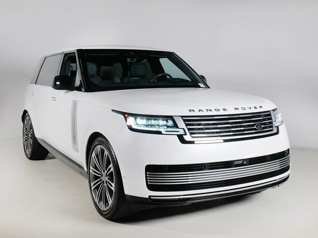 Certified 2024 Land Rover Range Rover SV AWD/4WD image 10