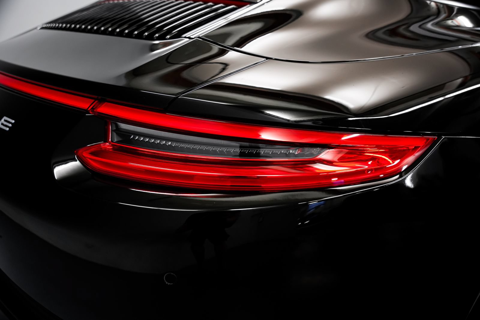 Used 2018 Porsche 911 Targa 4S AWD/4WD image 37