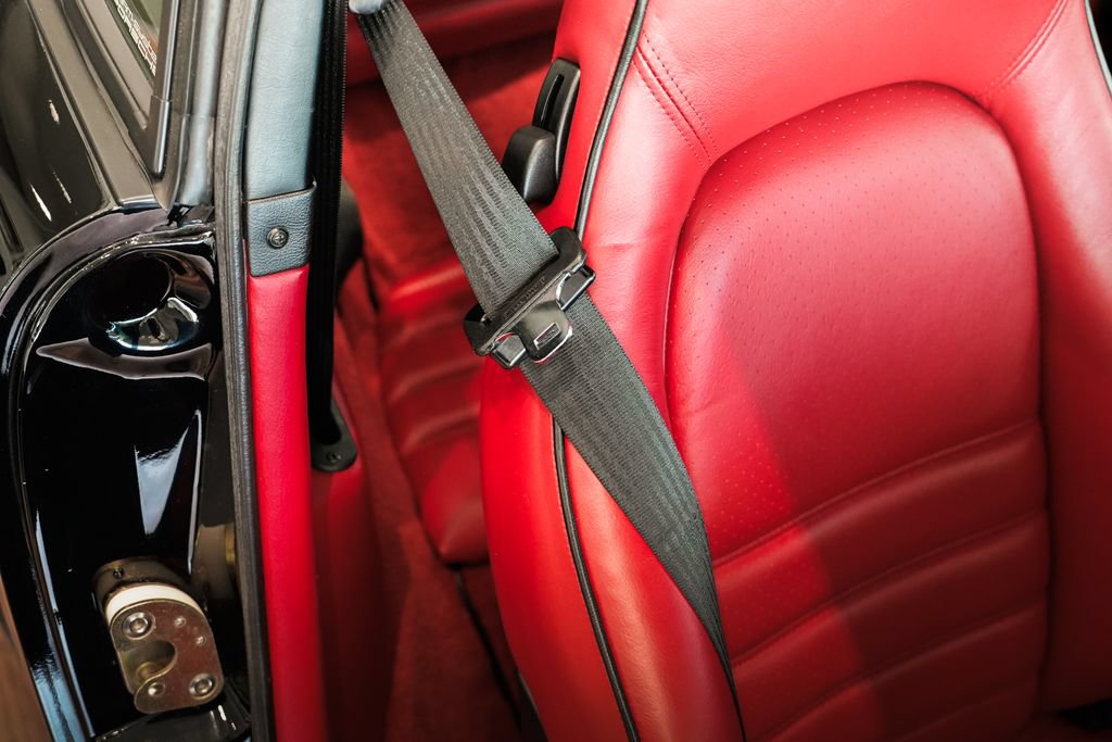 Used 1989 Porsche 911 Carrera 4 AWD/4WD image 29