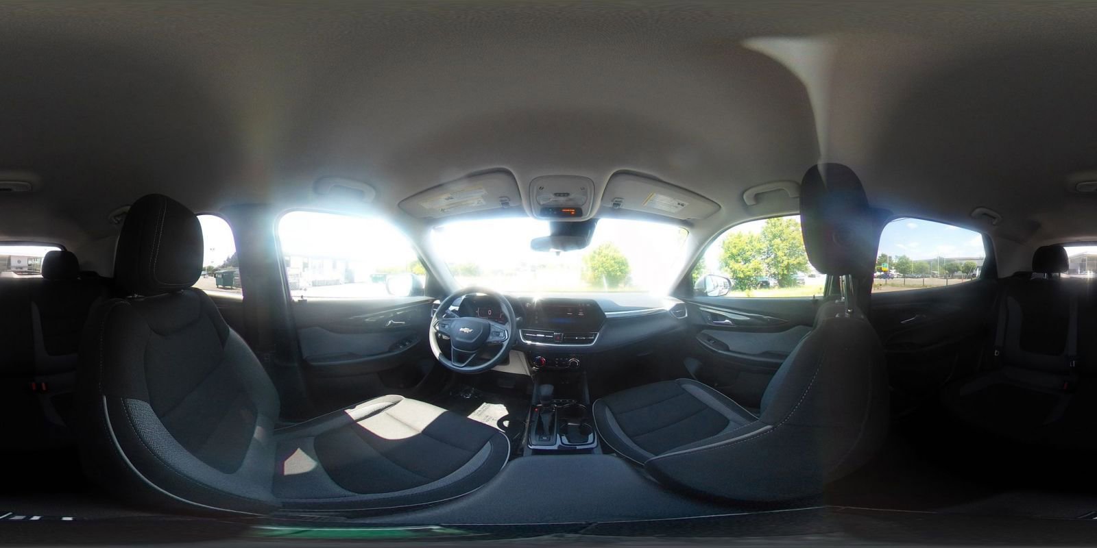 Used 2025 Chevrolet TrailBlazer LT FWD image 40